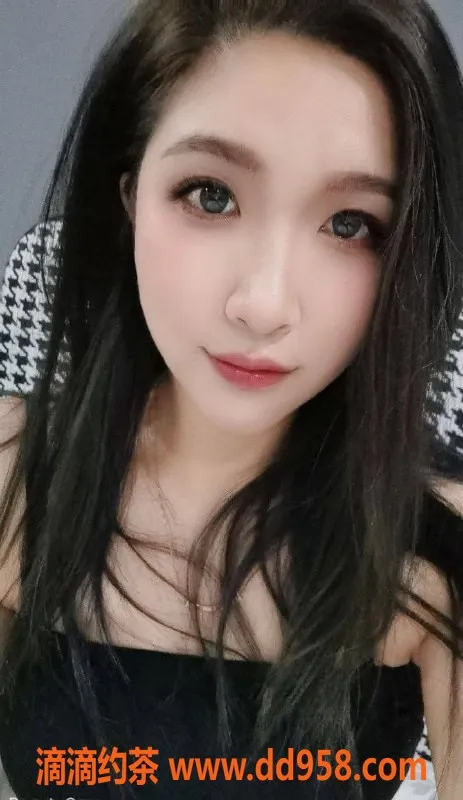 广州楼凤资源信息,荔湾可乐，700元鸳鸯浴体验，尽享丝袜诱惑