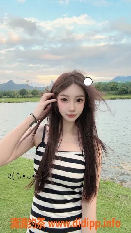 深圳楼凤资源信息,福田UU老师，165cm冷白皮，服务超赞！