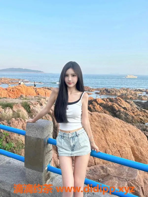 广州楼凤-越秀区医科大学生筱希，身高170，20岁