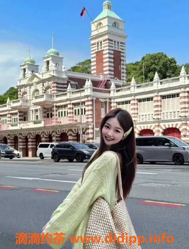 深圳楼凤资源信息,南山柚子27岁，155cm、45kg，价格900起