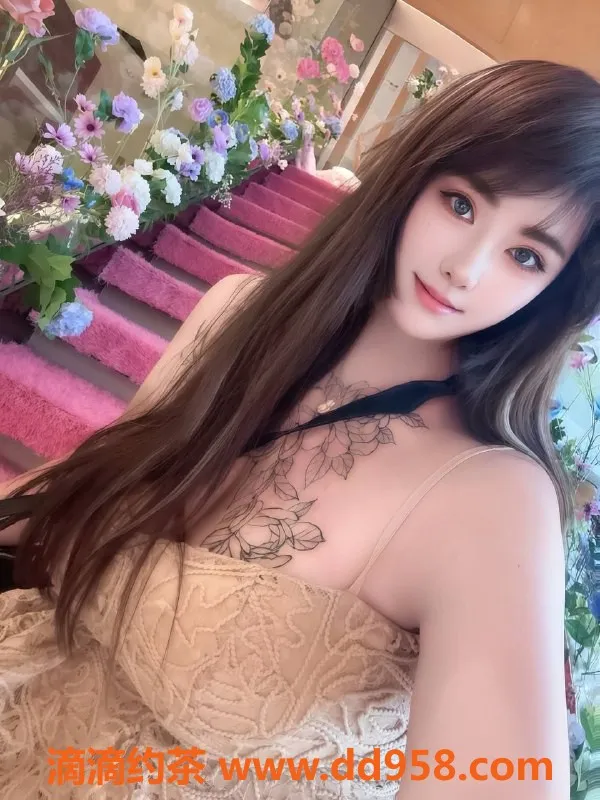 广州楼凤-深圳罗湖苍老师，爆乳御姐，1000元包天服务