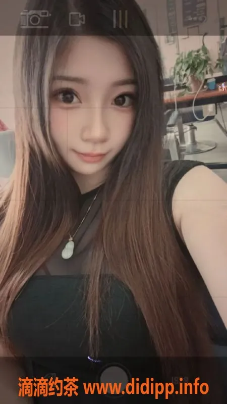 深圳楼凤-宝安林小曼，22岁，165cm，48斤，600元服务