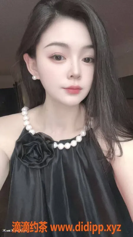 广州楼凤-毛毛，禅城高颜值，800元体验鸳鸯浴！