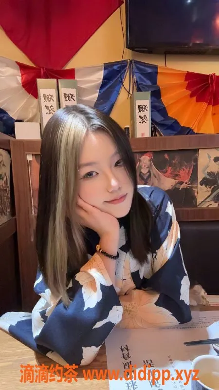 广州楼凤资源信息,番禺嫩妹龙崎，800p鸳鸯浴体验