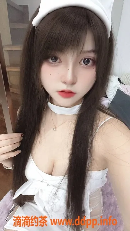 深圳楼凤资源信息,深圳龙岗可可，22岁胸围36D的迷人小姐