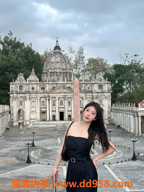 深圳楼凤资源信息,龙华嫩妹旺旺，800元长腿特惠服务