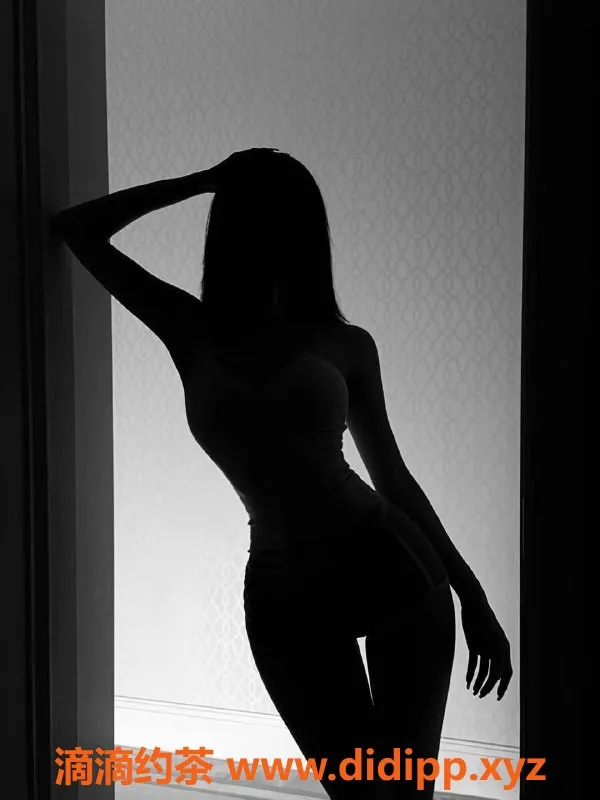 深圳楼凤-福田金婉儿，162D大胸，98斤御姐等你体验