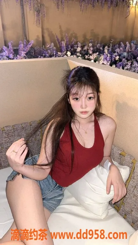 深圳楼凤-福田嫩妹念念，1200p舌吻六九服务