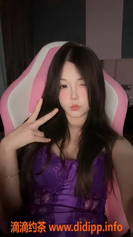 深圳楼凤-福田嫩妹小火狸，1500p超值服务