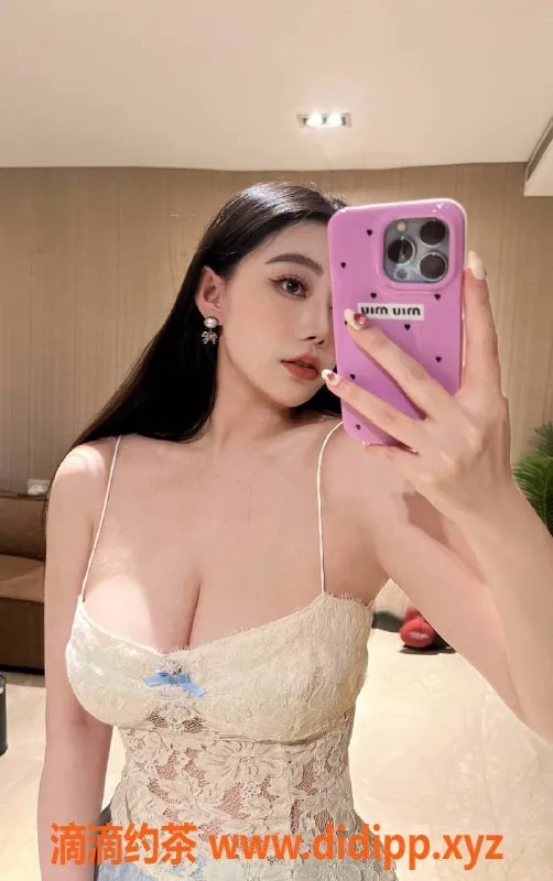 深圳楼凤-宝安美栗子，21岁，171，46kg，1300起，服务多样