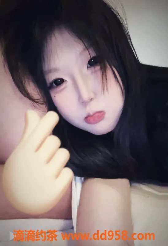 广州楼凤-天河奈奈，1000元嫩妹，尽享舌吻与69服务