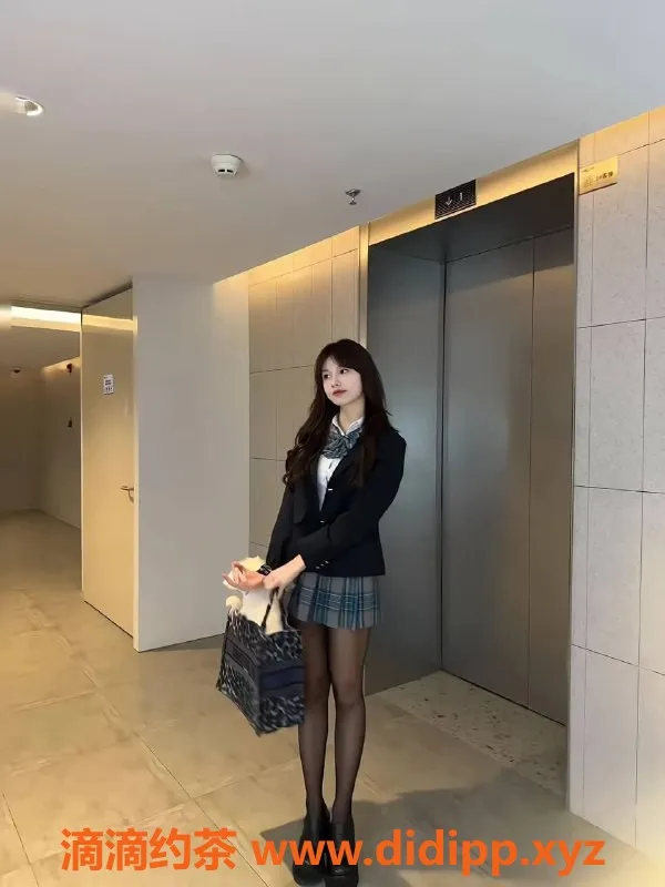 杭州楼凤资源信息,杭州新秀恩恩165cm B+胸 约1500元起