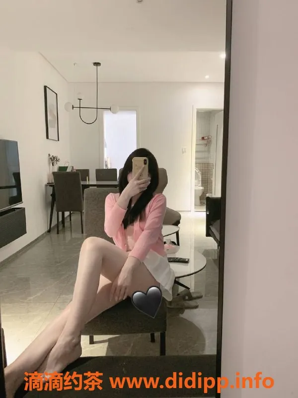 深圳楼凤-福田 小精灵，迷人身姿等你体验