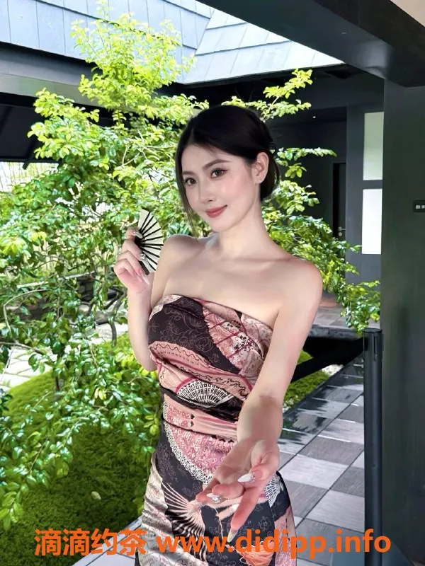 深圳楼凤-福田Rita，25岁混血美女，170cm/52kg，1300起价