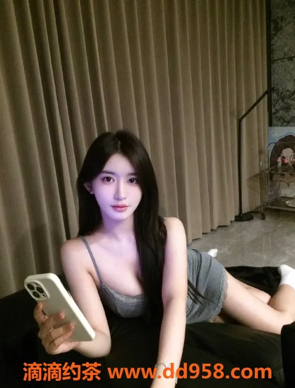 深圳楼凤-南山乖老师，茶费1500p，2800pp等你来享受！