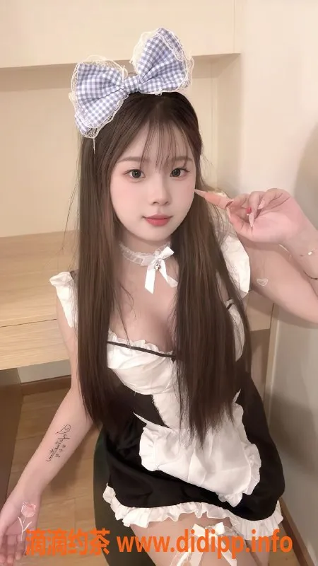 深圳楼凤-福田嫩妹呆呆，800p舌吻服务！