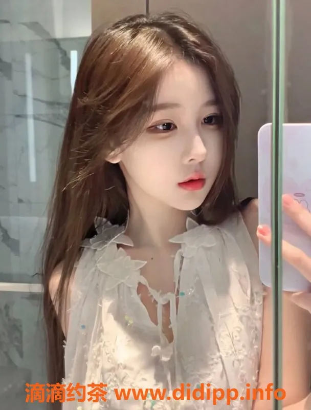 深圳楼凤-南山林小小，清纯可爱，茶费1200p起