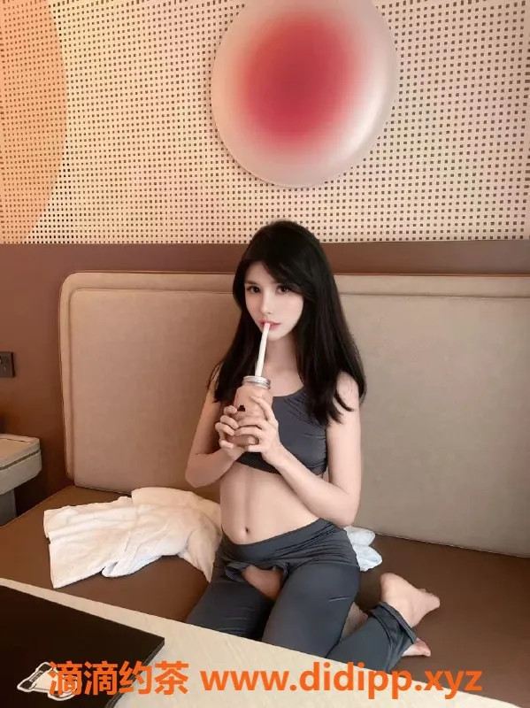 深圳楼凤资源信息,福田小可，冷白皮嫩妹，1300p服务等你体验