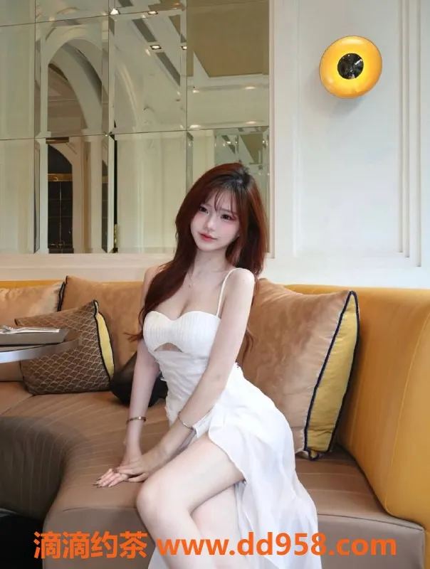 广州楼凤-天河小不点，700p鸳鸯浴，嫩妹体验