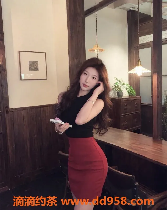 深圳楼凤-罗湖优优，20岁高挑嫩妹，175c 52斤，服务多样