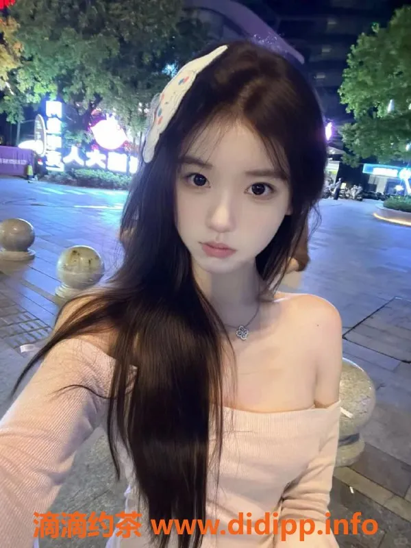 无锡上门服务-上门区高颜值小桃子，164cm，45kg，陪浴专业！