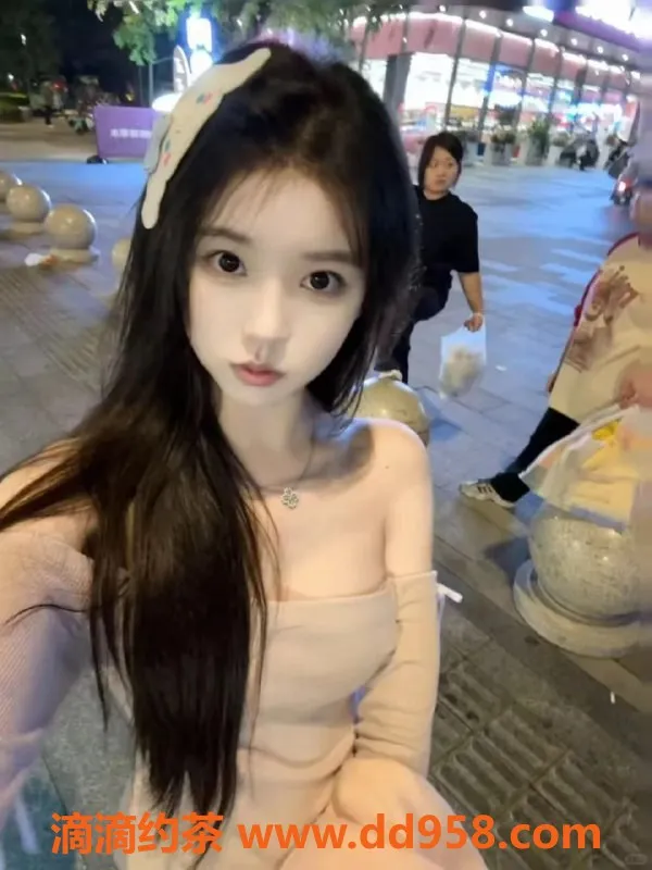 无锡上门服务资源信息,上门区高颜值小桃子，164cm，45kg，陪浴专业！