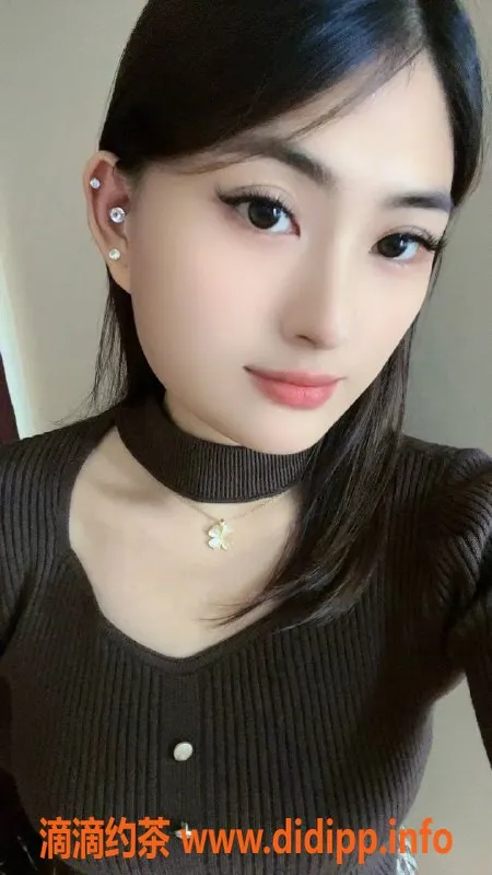 长沙楼凤资源信息,微微，22岁女友式服务，165/98，400p起