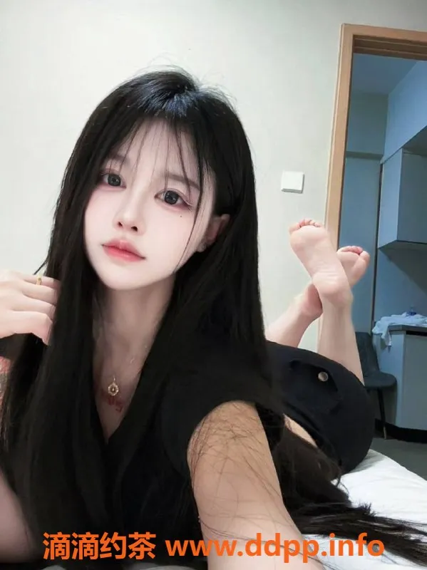 广州楼凤-天河瑶瑶：700元嫩妹，深度包时服务