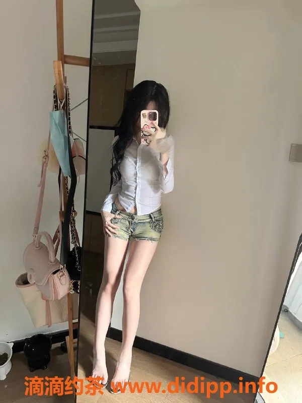 深圳楼凤资源信息,南山多多公主，嫩妹舌吻服务，学费1000p