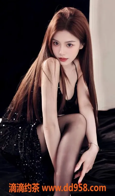 深圳楼凤-龙华思思|25岁|172cm|55kg|1300起价