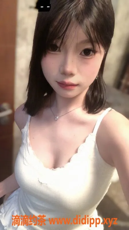 深圳楼凤-龙华嫩妹晓忧，学费800p，超赞体验等你来！