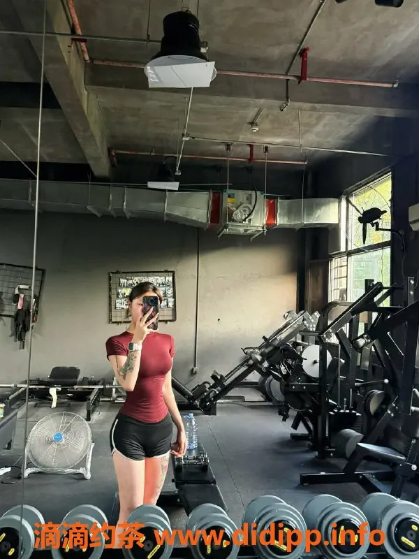 湛江楼凤-湛江嫩妹小静，700p，服务超赞！