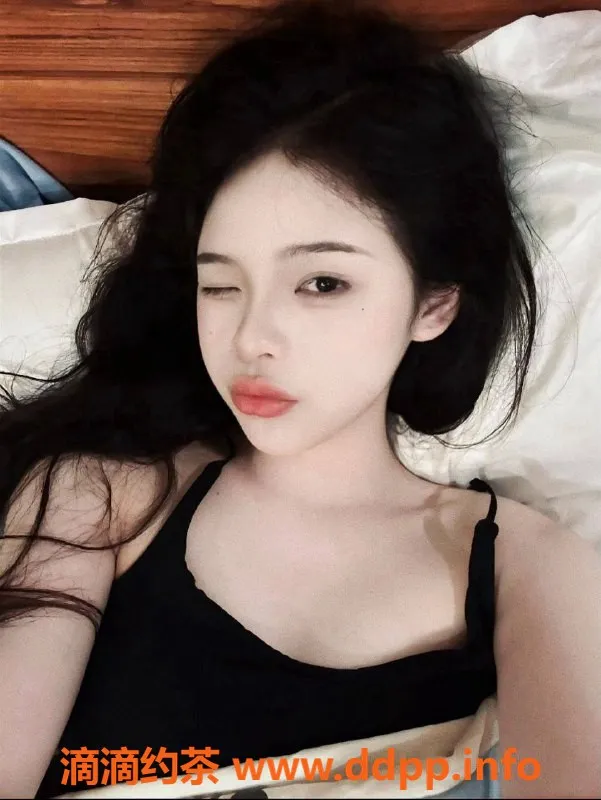 深圳楼凤-嫩妹贝贝，南山1500p，制服服务等你来体验