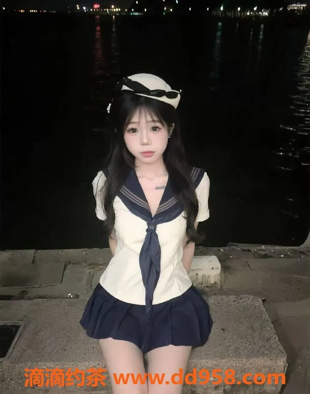 深圳楼凤-龙华小雪，1000p嫩妹服务出色