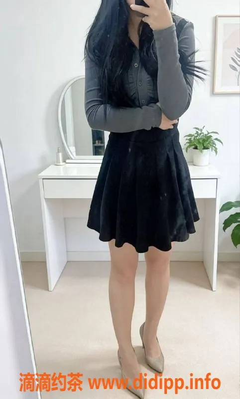 北京楼凤-石门新居枳静仪，乖巧南方妹 21岁