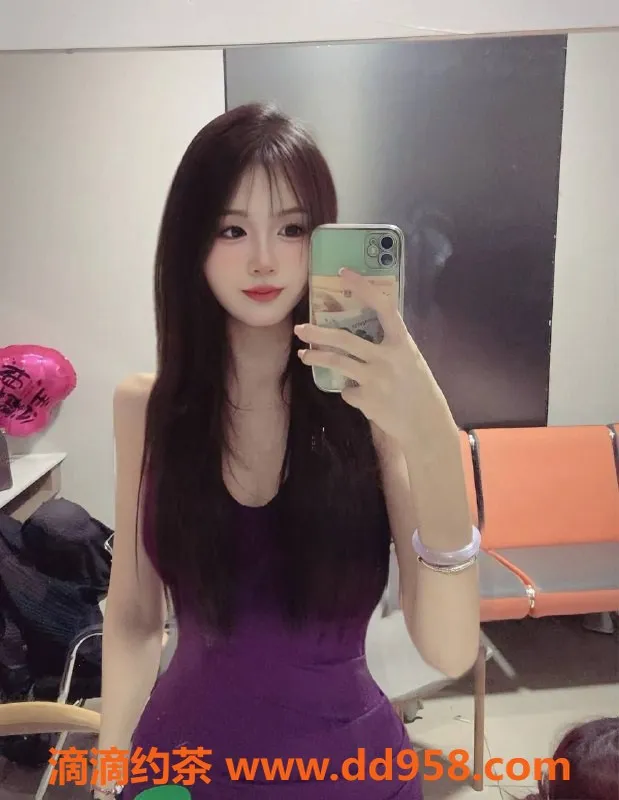 广州楼凤-黄埔六六，600元嫩妹服务，舌吻69推荐