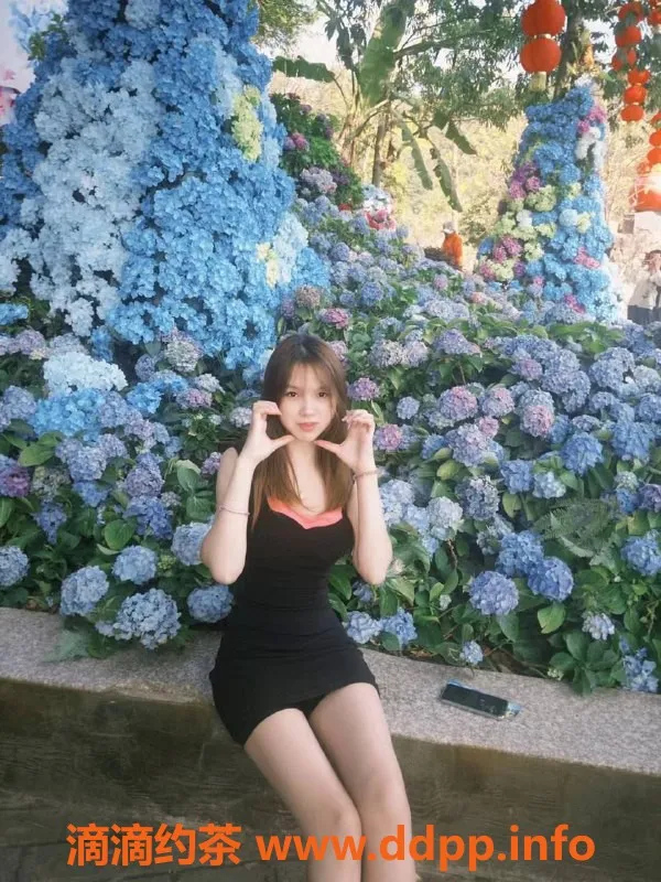 广州楼凤-黄埔六六，600元嫩妹服务，舌吻69推荐