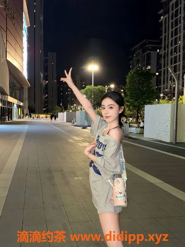 深圳楼凤-南山小护士, 茶费1300/2000, 双向服务