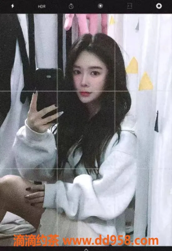 深圳楼凤资源信息,龙华嫩妹玉桂狗，大胸服务598元