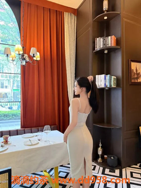 深圳楼凤资源信息,深圳龙岗亦霏，性感御姐等你体验