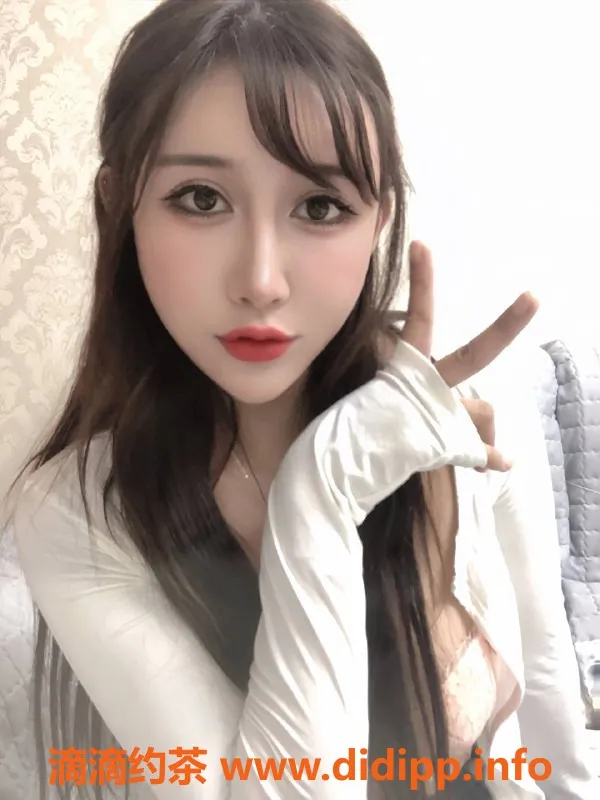 深圳楼凤资源信息,福田乔智雅，1300p，深喉、胸推服务！