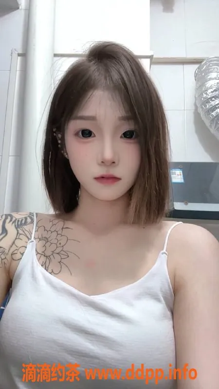 深圳楼凤-18岁梦梦，龙岗坂田，身高160，体重45，800P起