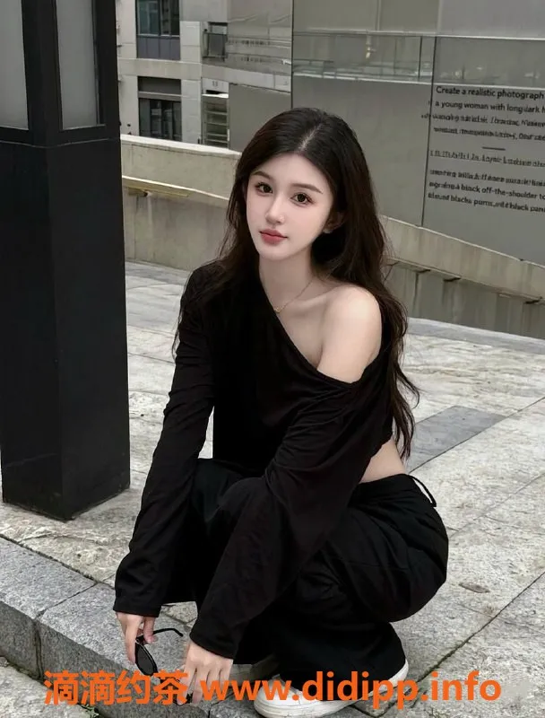 广州楼凤-天河御姐林希，1000元美腿制服诱惑