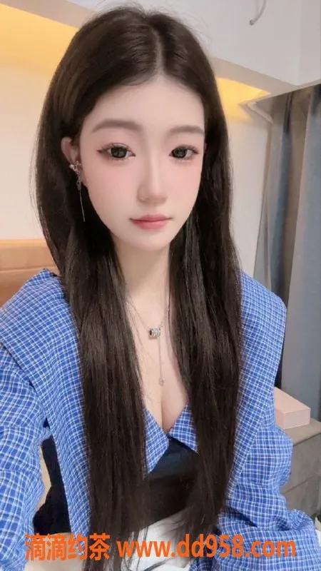 广州楼凤-天河琦琦，嫩妹精品老师，750元体验