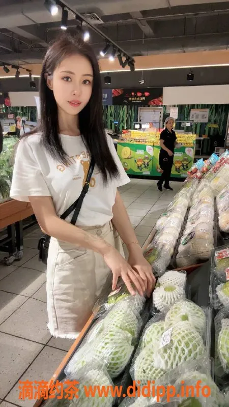 深圳楼凤-南山晴川，课费PP-928，超值体验等你来！