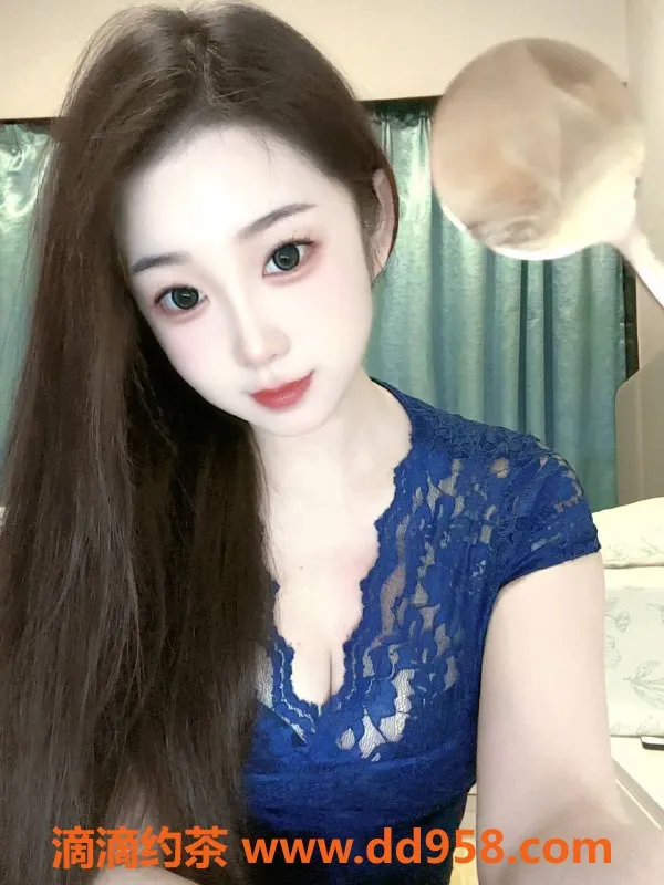 深圳楼凤资源信息,宝安嫩妹倩儿，800元制服服务等你来试