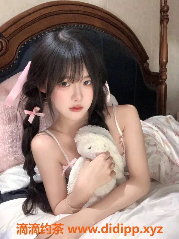 深圳楼凤-南山小鹿：1600p双向服务，绝对满意体验