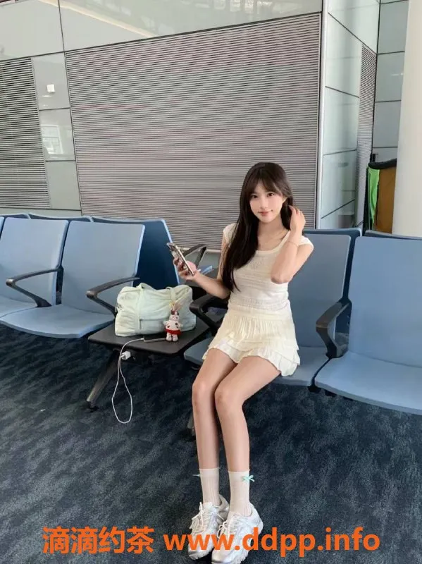 广州楼凤-天河嫩妹玖玖，800元精品服务