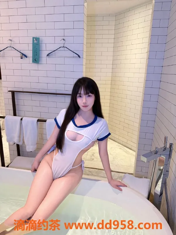 深圳楼凤-福田亿涵：800元嫩妹，热情服务体验