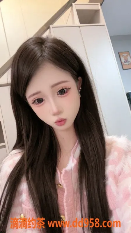 深圳楼凤资源信息,坂田嫩妹嘉宝，800P 超值体验